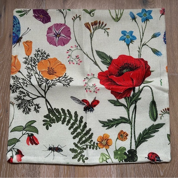 Set of 4 Floral and Butterfly Print Pillow Covers Square Pillowcases - 16 Inches - Picture 3 of 8